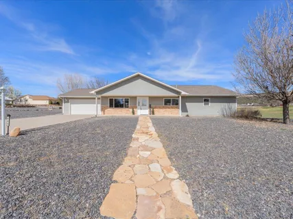 $415,000 | 404 Southeast Birdie Circle, Cedaredge, CO 81413