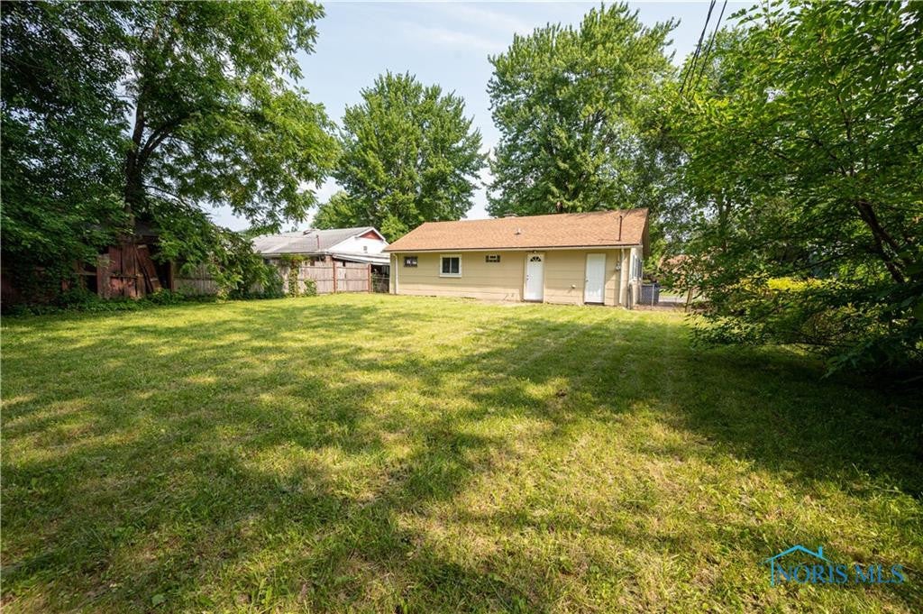 4027 Amsterdam Road Toledo, OH 43607 - Photo 20 of 20 Gallery Image 20