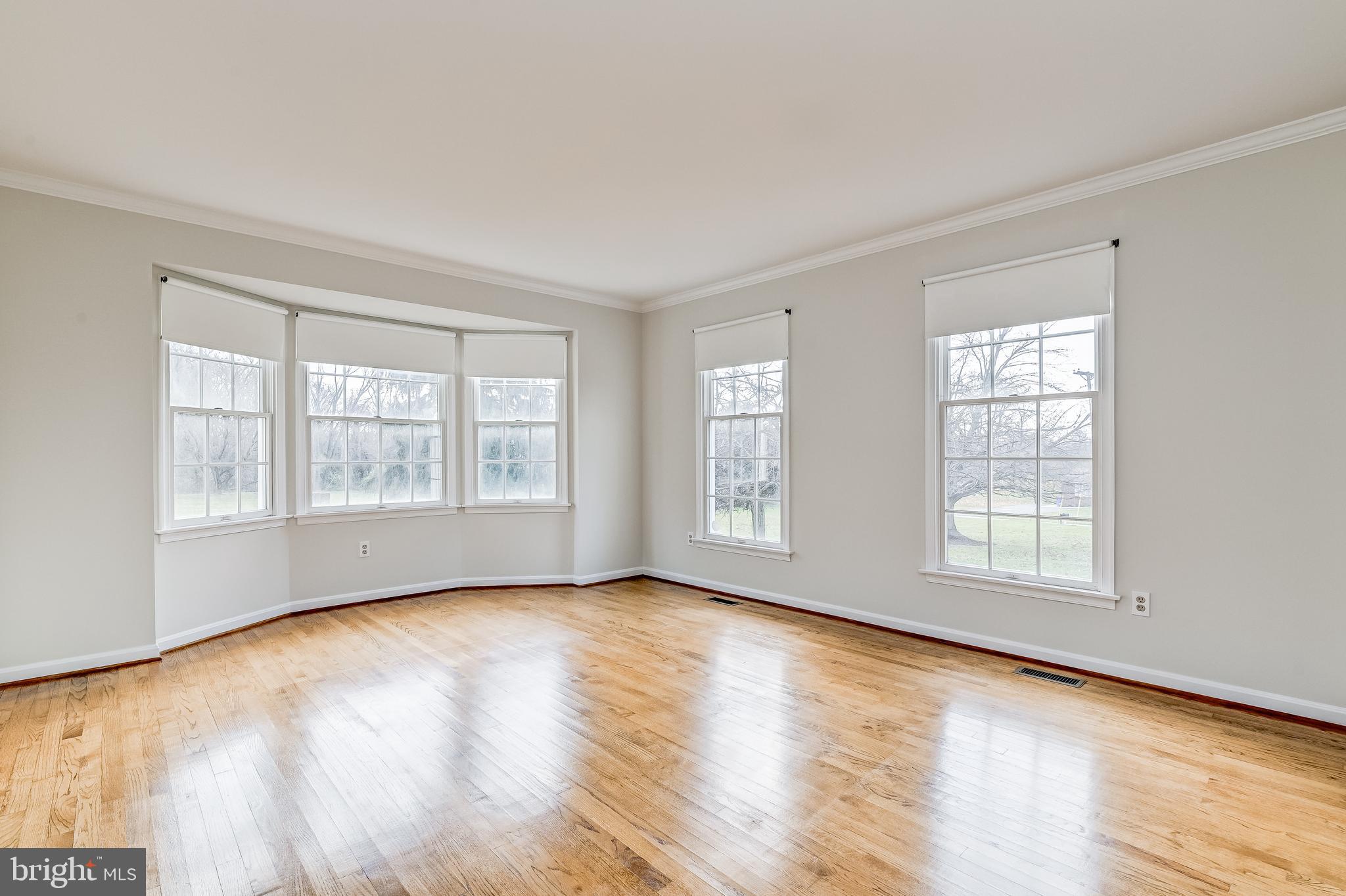 4739 Linthicum Road Dayton, MD 21036 - Photo 15 of 55 Living room with bump out bay window