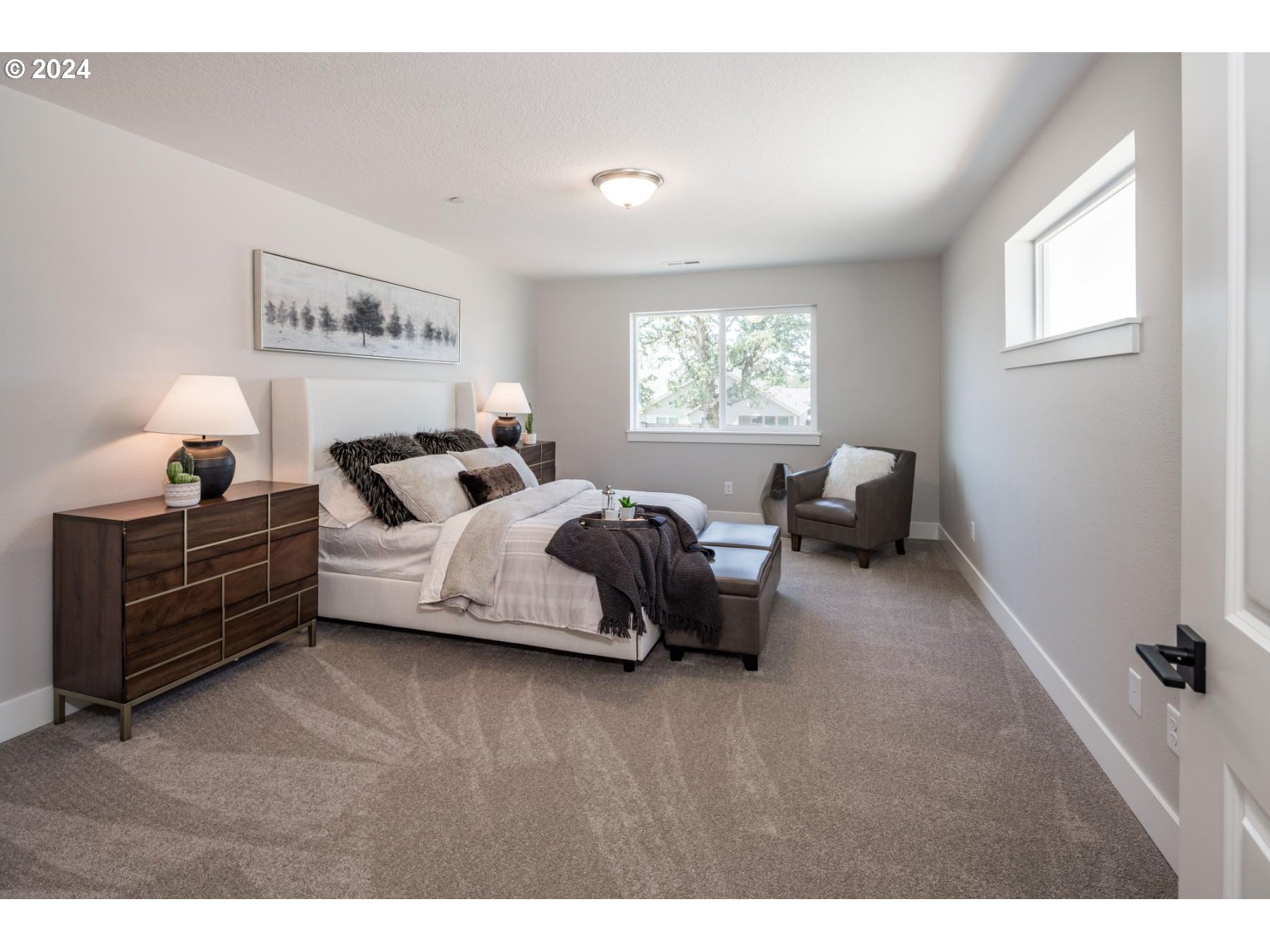 1017 South 46th Place Ridgefield, WA 98642 - Photo 9 of 23 a living room with furniture and a window