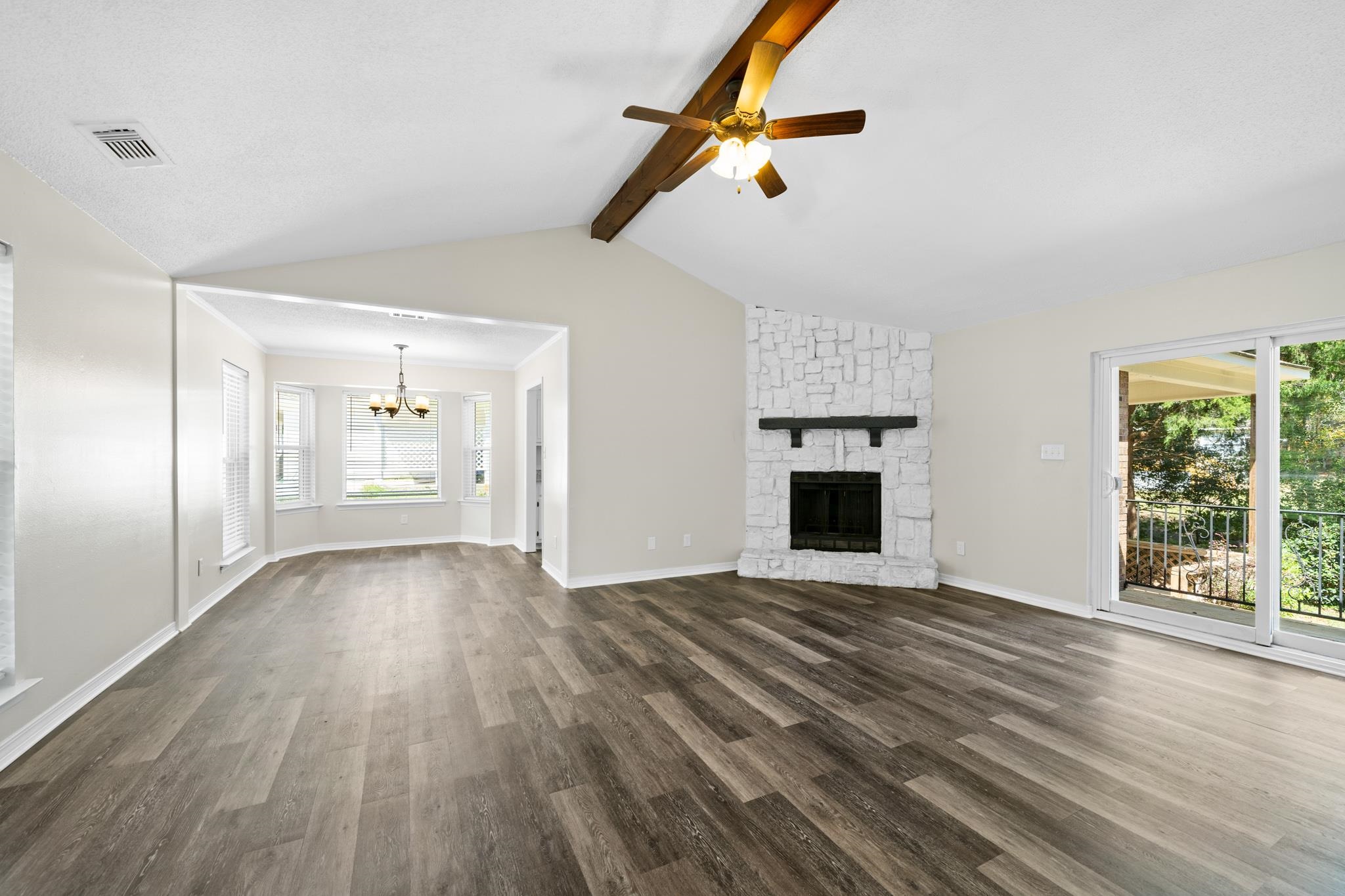 106 Willowbrook Circle Daphne, AL 36526 - Photo 5 of 26 Living and Dining Room