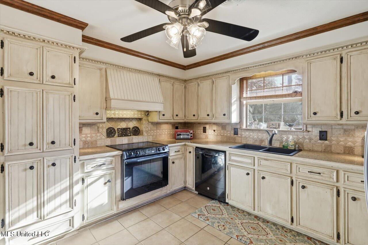 43 Sunline Court Brandon, MS 39042 - Photo 11 of 28 11-43 Sunline Ct _ Home Tours MS