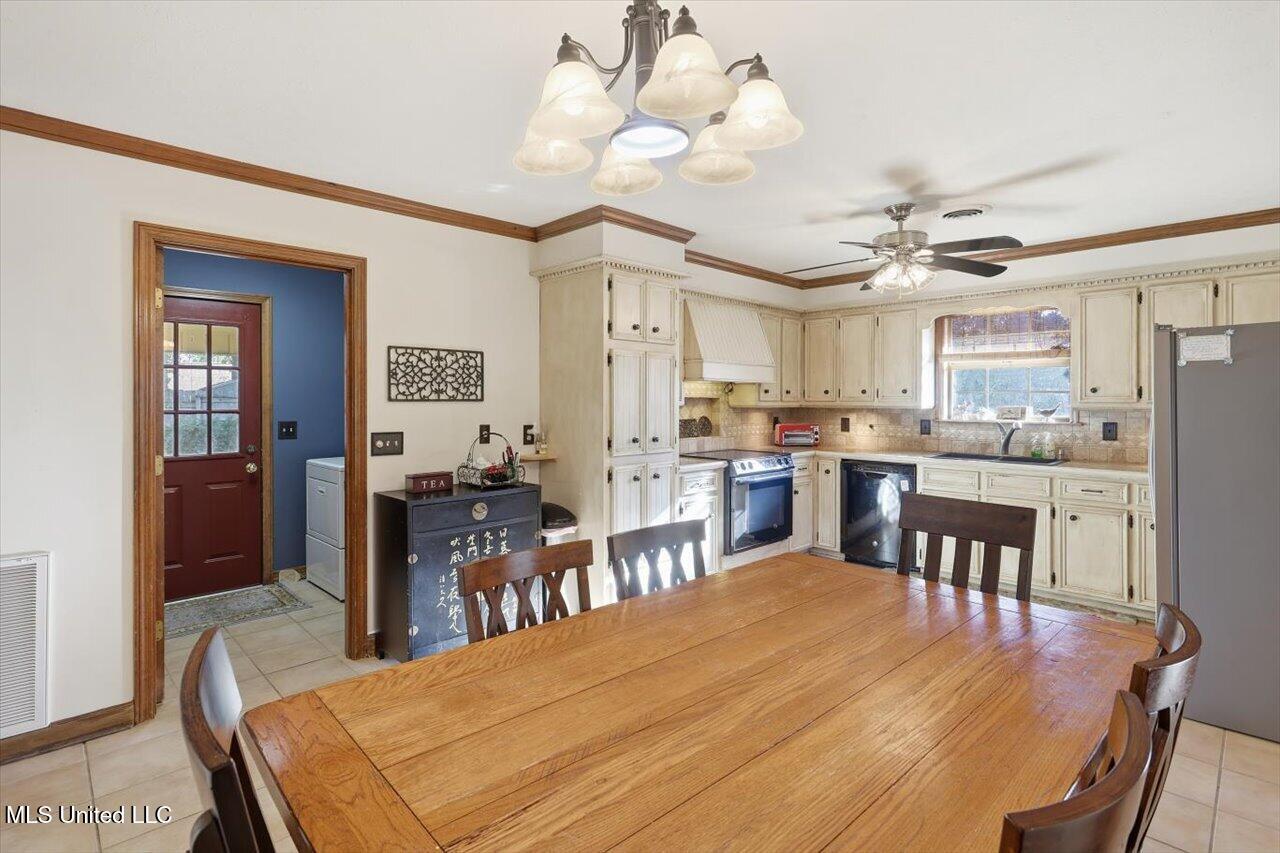 43 Sunline Court Brandon, MS 39042 - Photo 15 of 28 15-43 Sunline Ct _ Home Tours MS