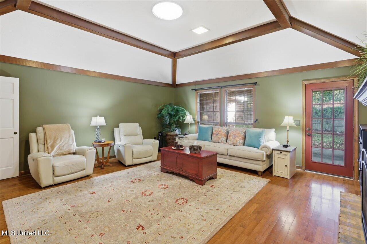 43 Sunline Court Brandon, MS 39042 - Photo 7 of 28 07-43 Sunline Ct _ Home Tours MS