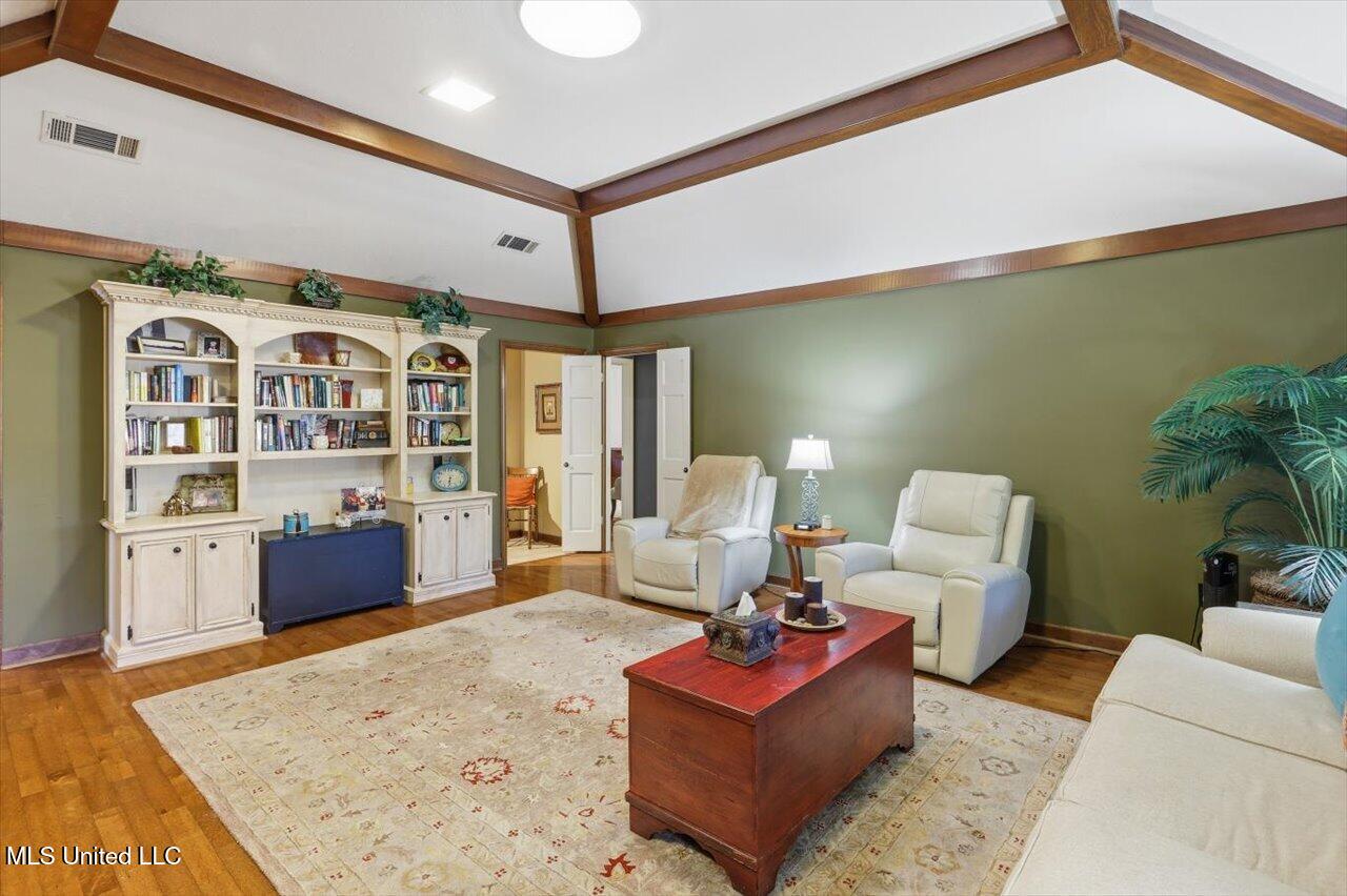 43 Sunline Court Brandon, MS 39042 - Photo 9 of 28 09-43 Sunline Ct _ Home Tours MS