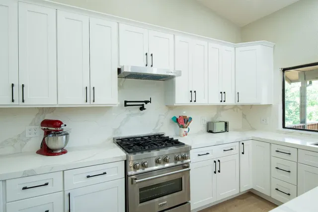 $570,000 | 892 River Bluff Drive, Oakdale, CA 95361