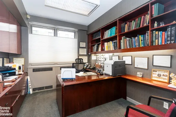 $695,000 | 1150 Park Avenue, Unit EGR1 | Upper East Side