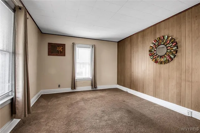 $109,900 | 563 Tronolone Place, Niagara Falls, NY 14301