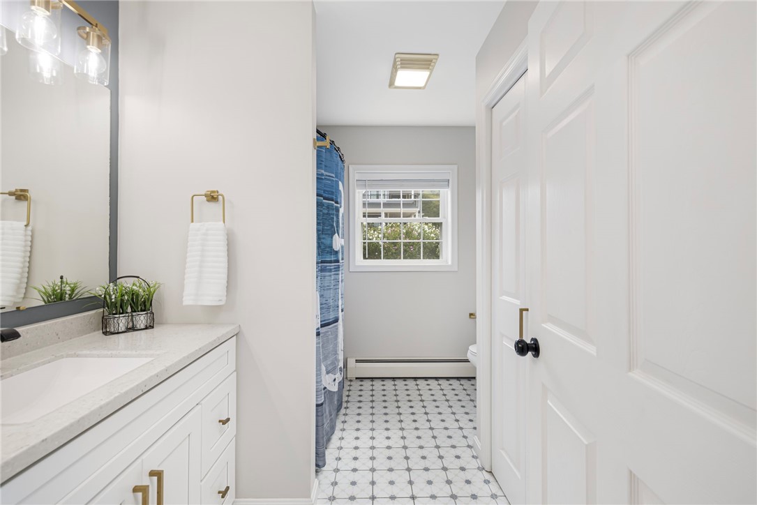 147 Foddering Farm Road Narragansett, RI 02882 - Photo 16 of 25