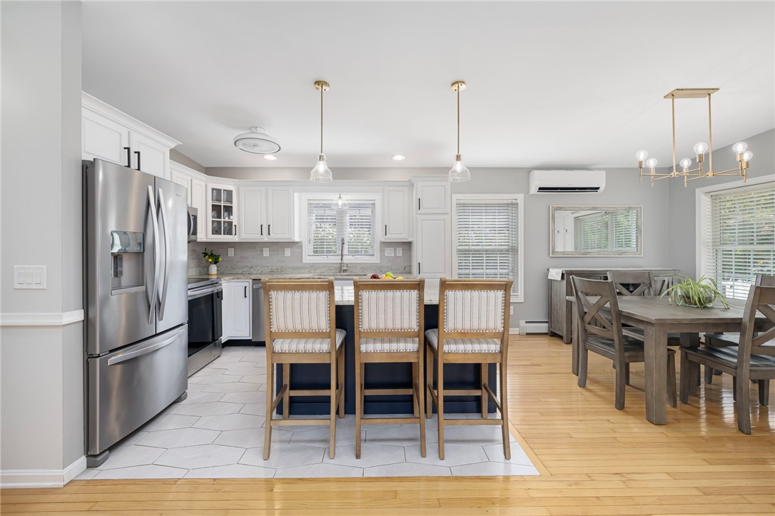 147 Foddering Farm Road Narragansett, RI 02882 - Photo 4 of 25