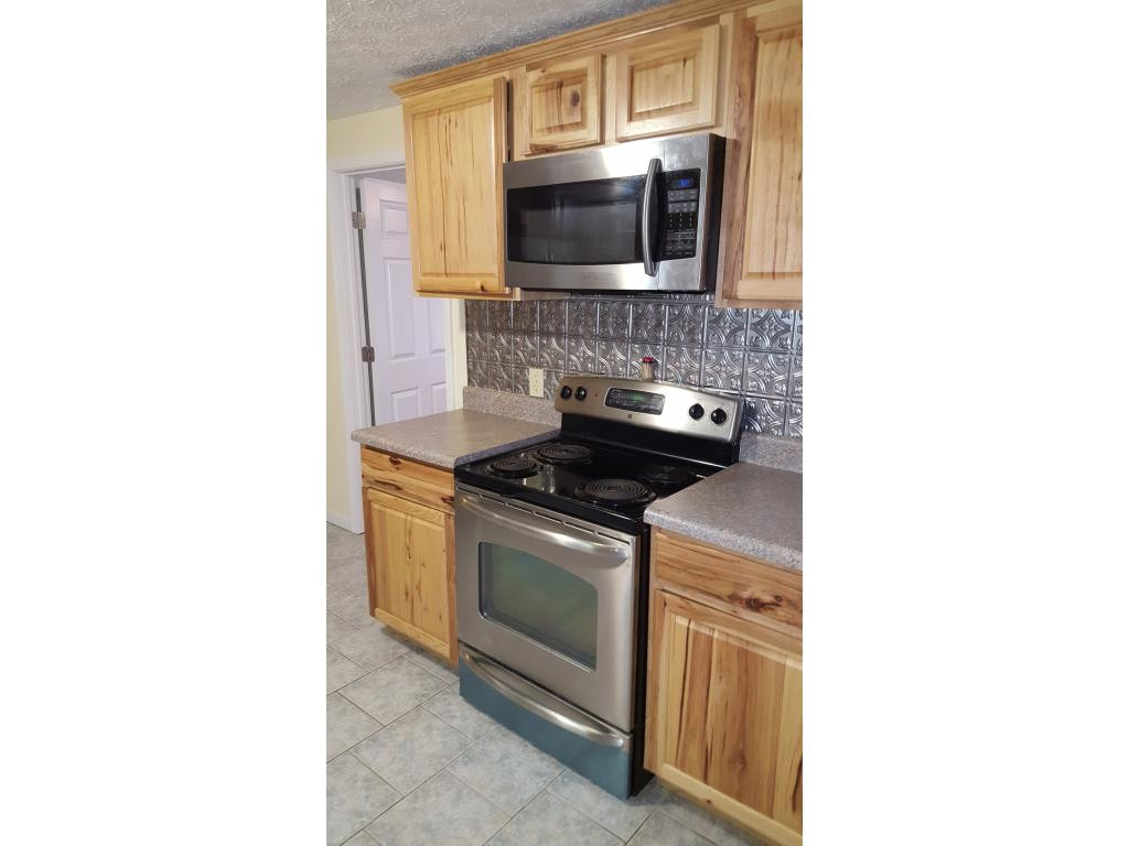 2698 Princeton Road Kingsport, TN 37660 - Photo 12 of 36 Photo 12