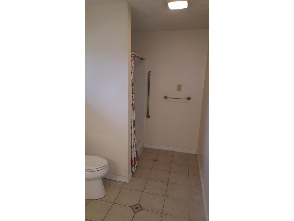 2698 Princeton Road Kingsport, TN 37660 - Photo 18 of 36 Photo 18