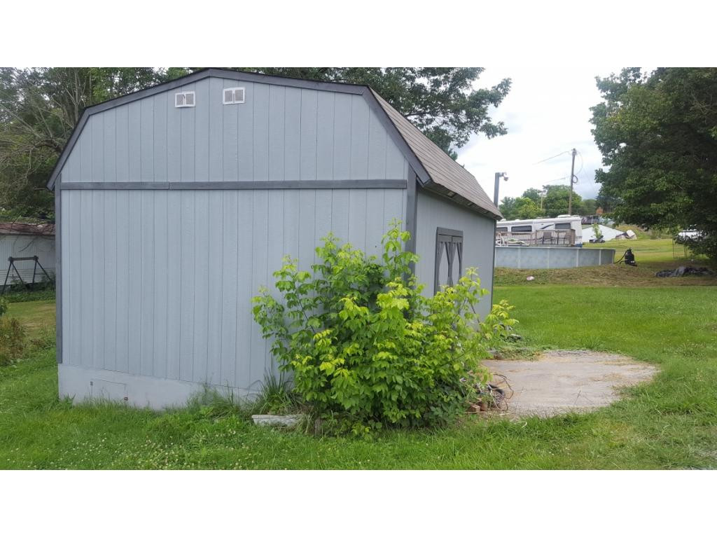 2698 Princeton Road Kingsport, TN 37660 - Photo 3 of 36 Photo 3