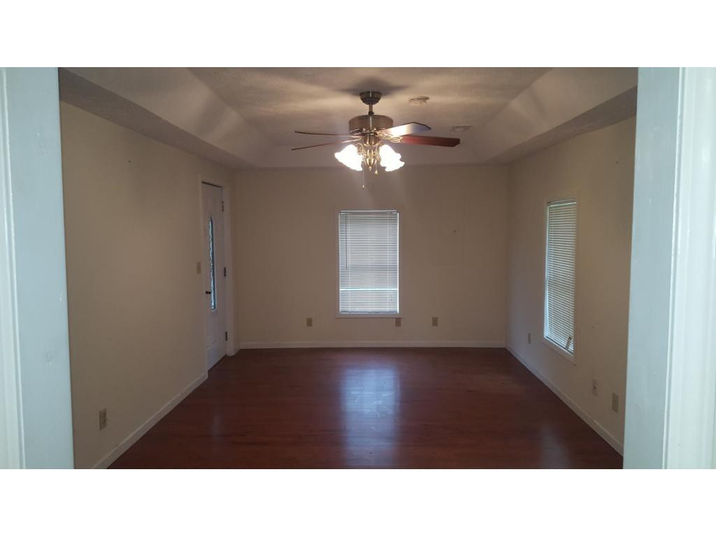 2698 Princeton Road Kingsport, TN 37660 - Photo 10 of 36 Photo 10