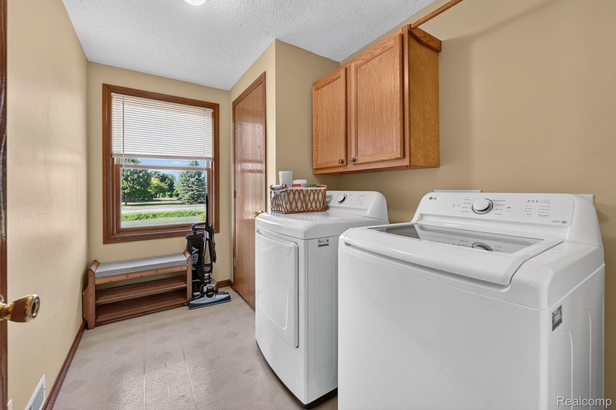 9889 Ditch Road Chesaning, MI 48616 - Photo 38 of 71 38-web-or-mls-DSC_8821.jpg