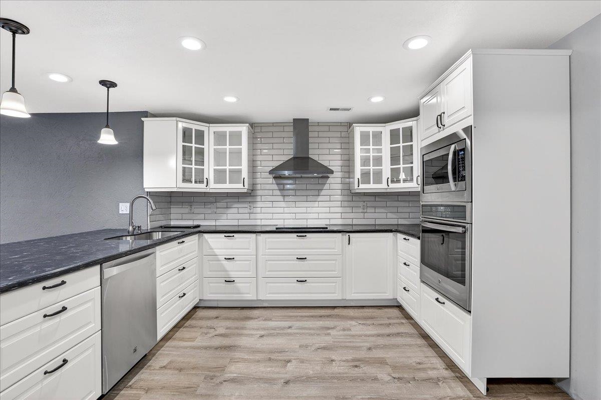 18222 North Kimberly Road Colbert, WA 99005 - Photo 29 of 48 Gallery Image 29
