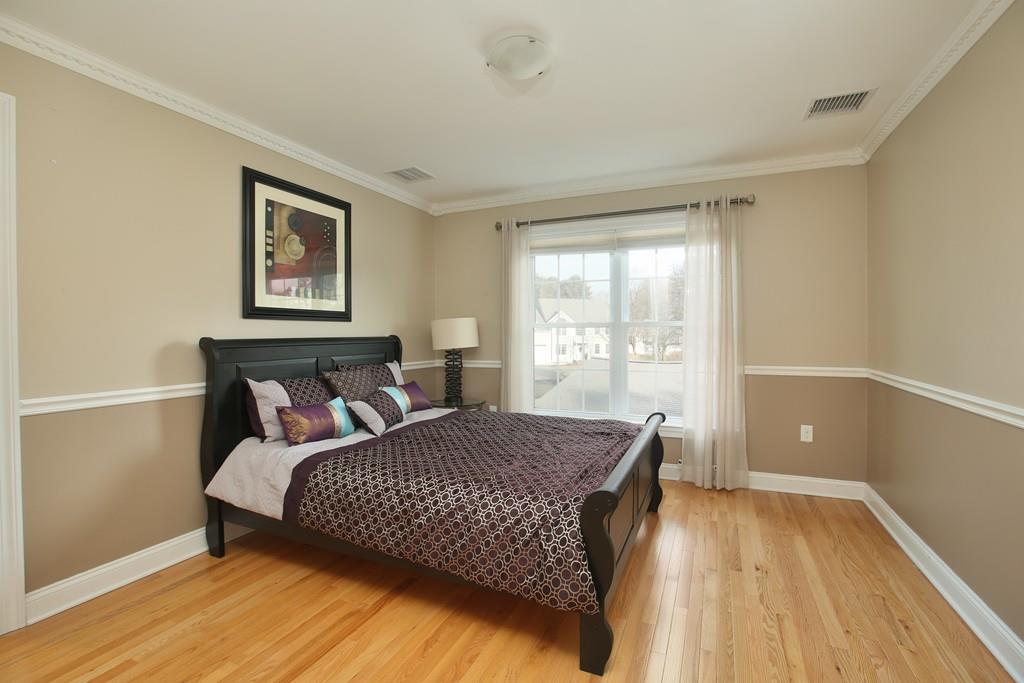 9 Elwin Road Natick, MA 01760 - Photo 16 of 37 Gallery Image 16