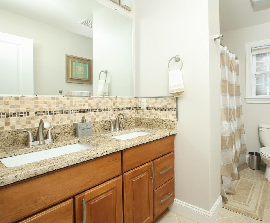 9 Elwin Road Natick, MA 01760 - Photo 21 of 37 Gallery Image 21