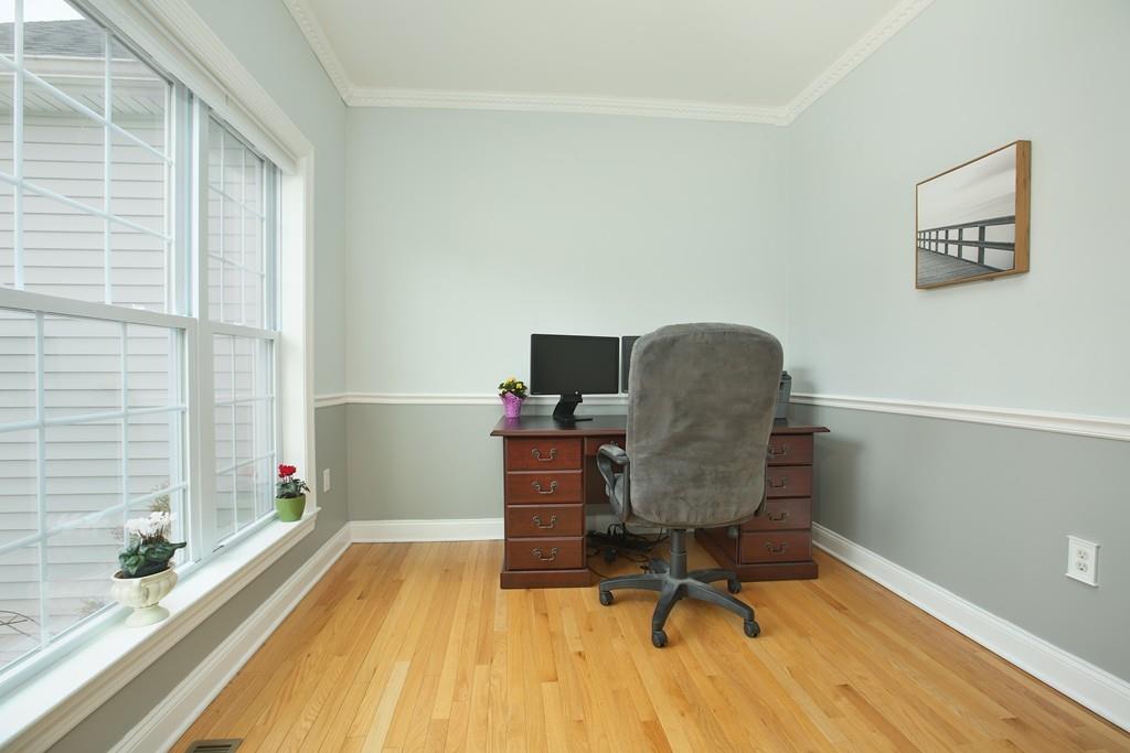 9 Elwin Road Natick, MA 01760 - Photo 3 of 37 Gallery Image 3