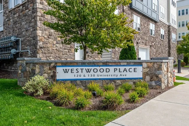 $779,000 | 130 University Avenue, Unit 1405, Westwood, MA 02090