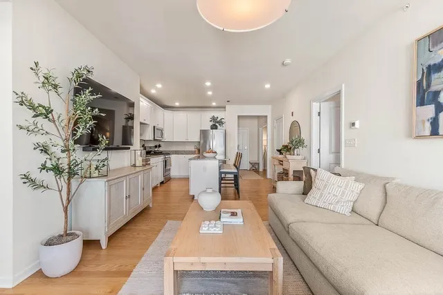 $779,000 | 130 University Avenue, Unit 1405, Westwood, MA 02090