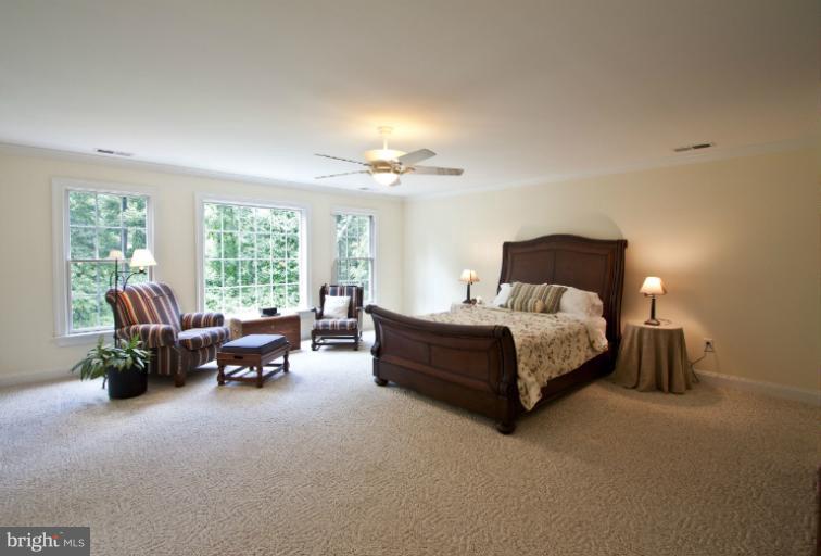 934 Hilltop Road Arnold, MD 21012 - Photo 20 of 30 Bedroom (Master)