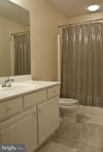 934 Hilltop Road Arnold, MD 21012 - Photo 27 of 30 Bath