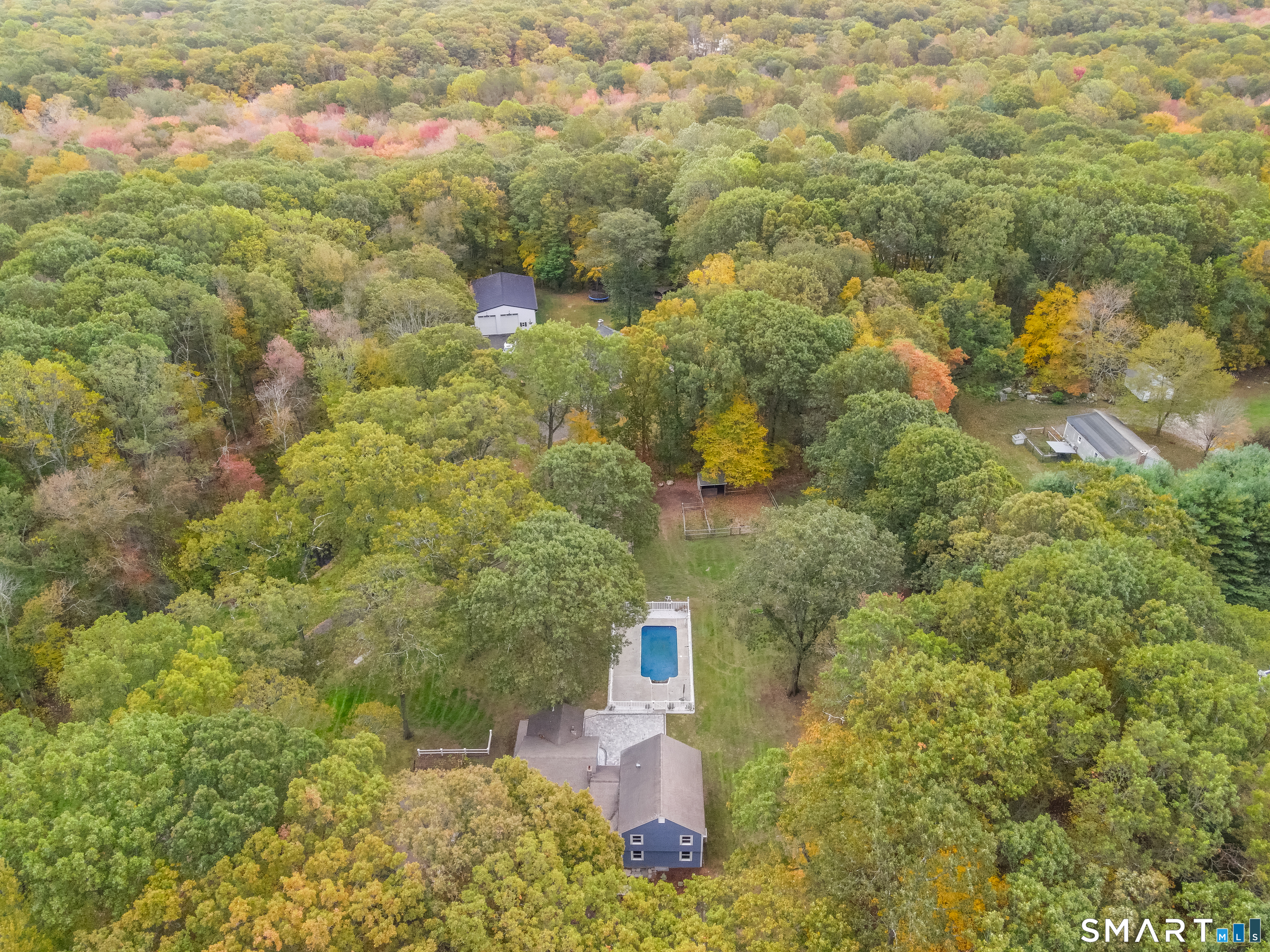 882 Killingworth Road Haddam, CT 06441 - Photo 5 of 40 Gallery Image 5