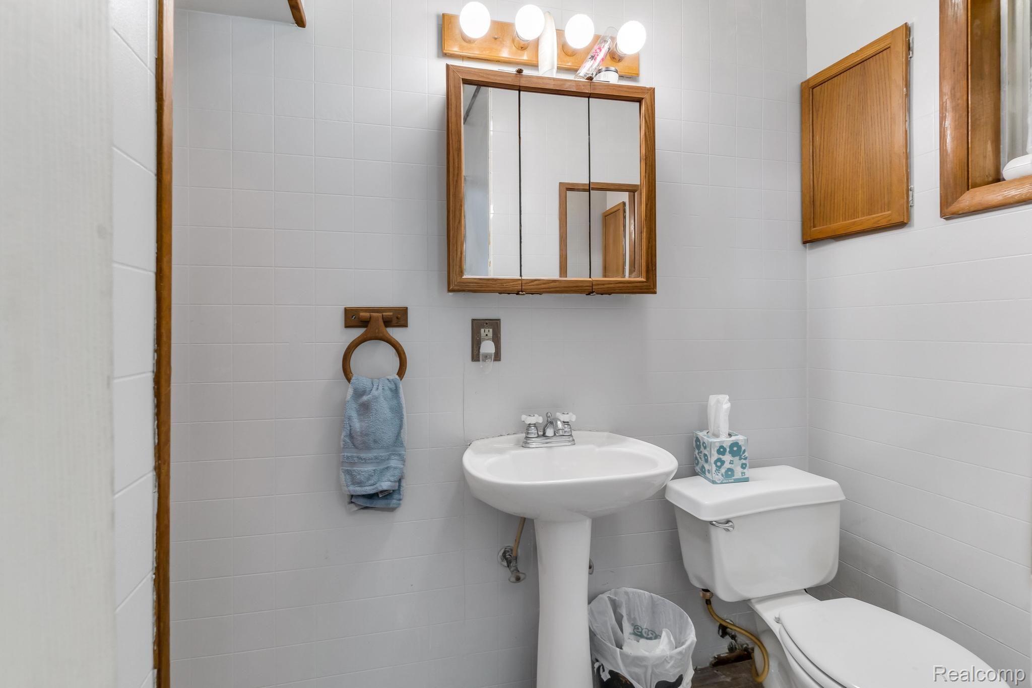8414 North Linden Road Mount Morris, MI 48458 - Photo 13 of 34 Gallery Image 13