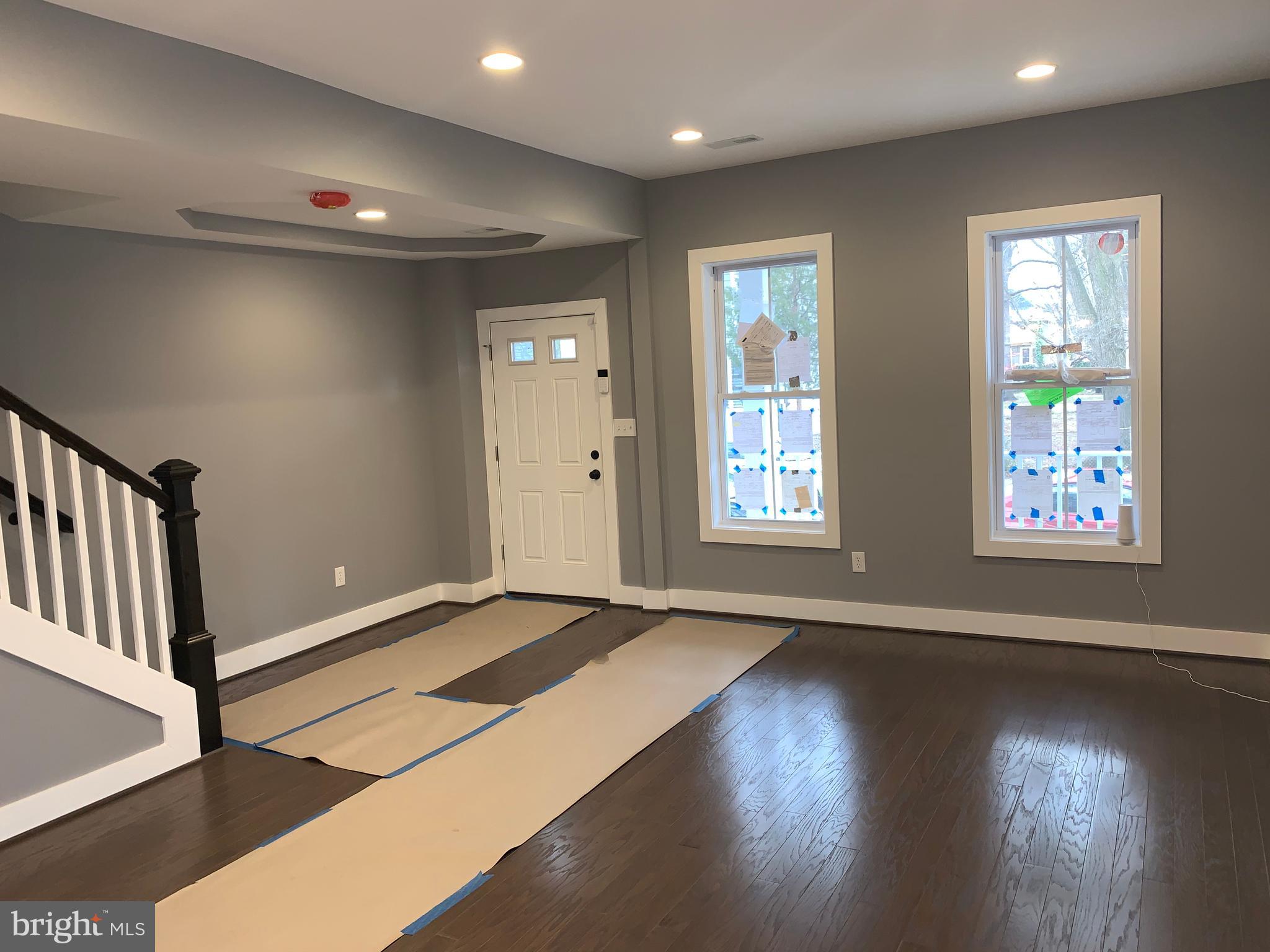 612 Raleigh Place Southeast Washington, DC 20032 - Photo 4 of 25