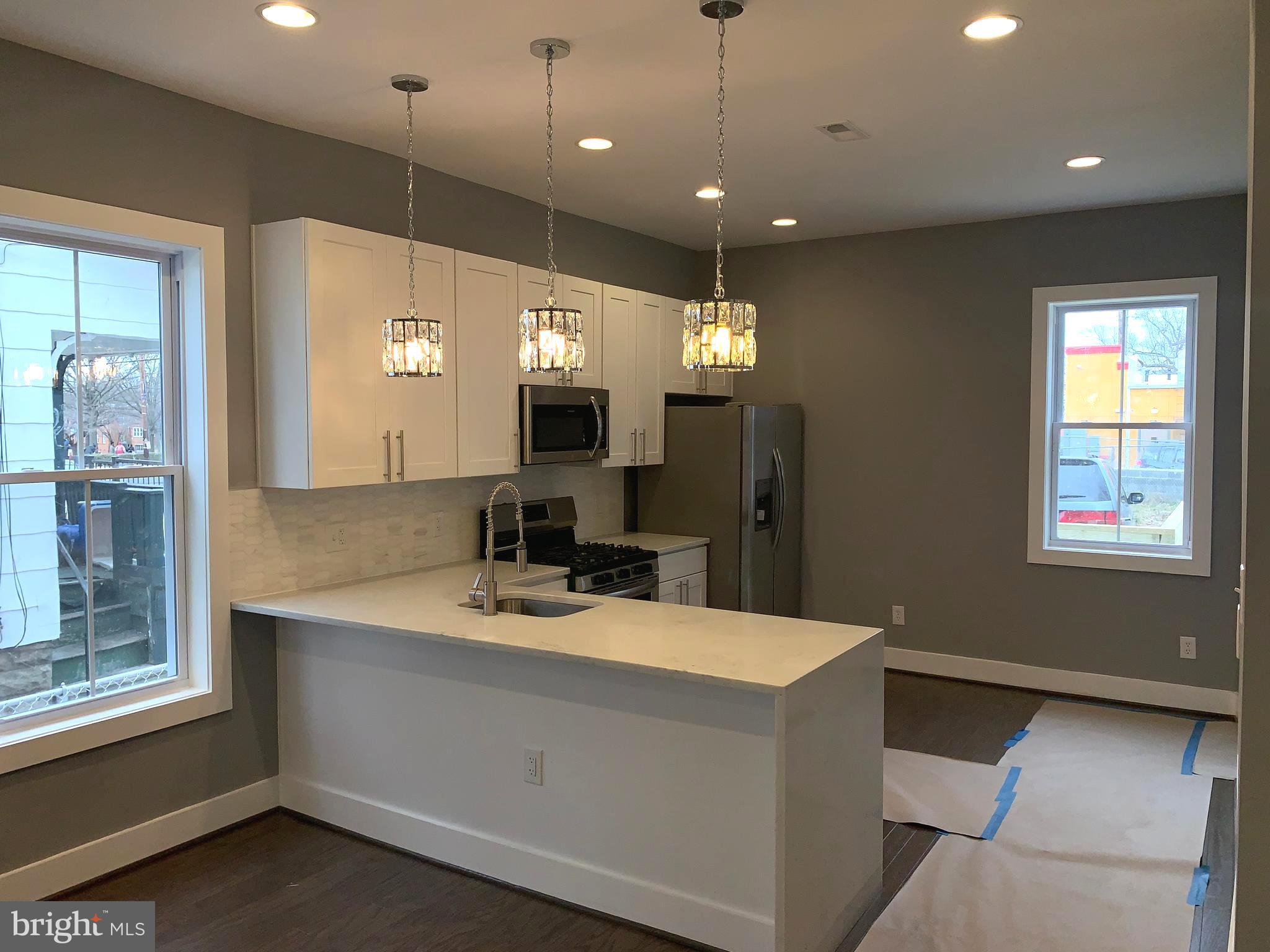 612 Raleigh Place Southeast Washington, DC 20032 - Photo 6 of 25