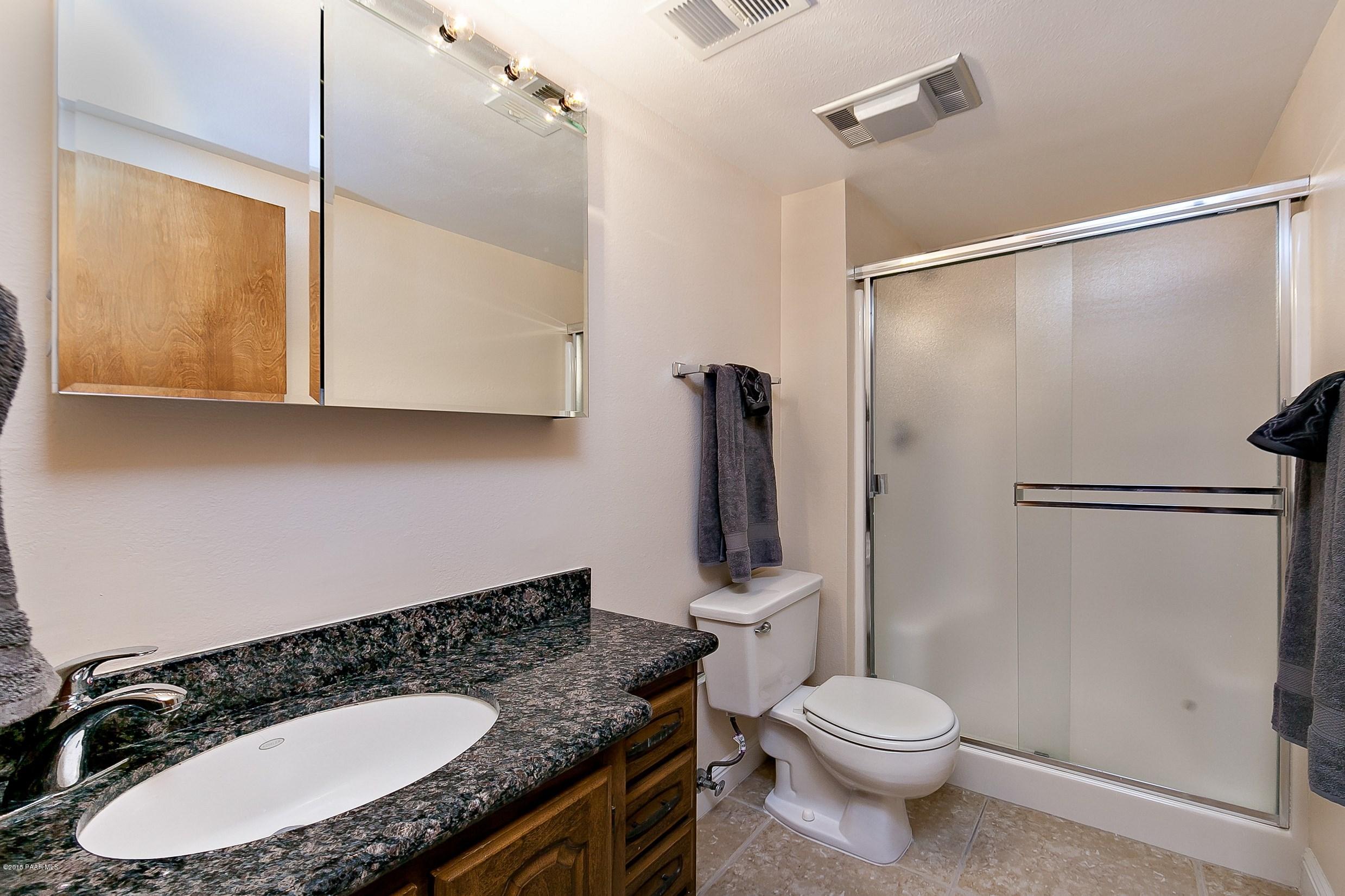 1980 Coyote Road Prescott, AZ 86303 - Photo 17 of 24 Lower Level Guest Bathroom