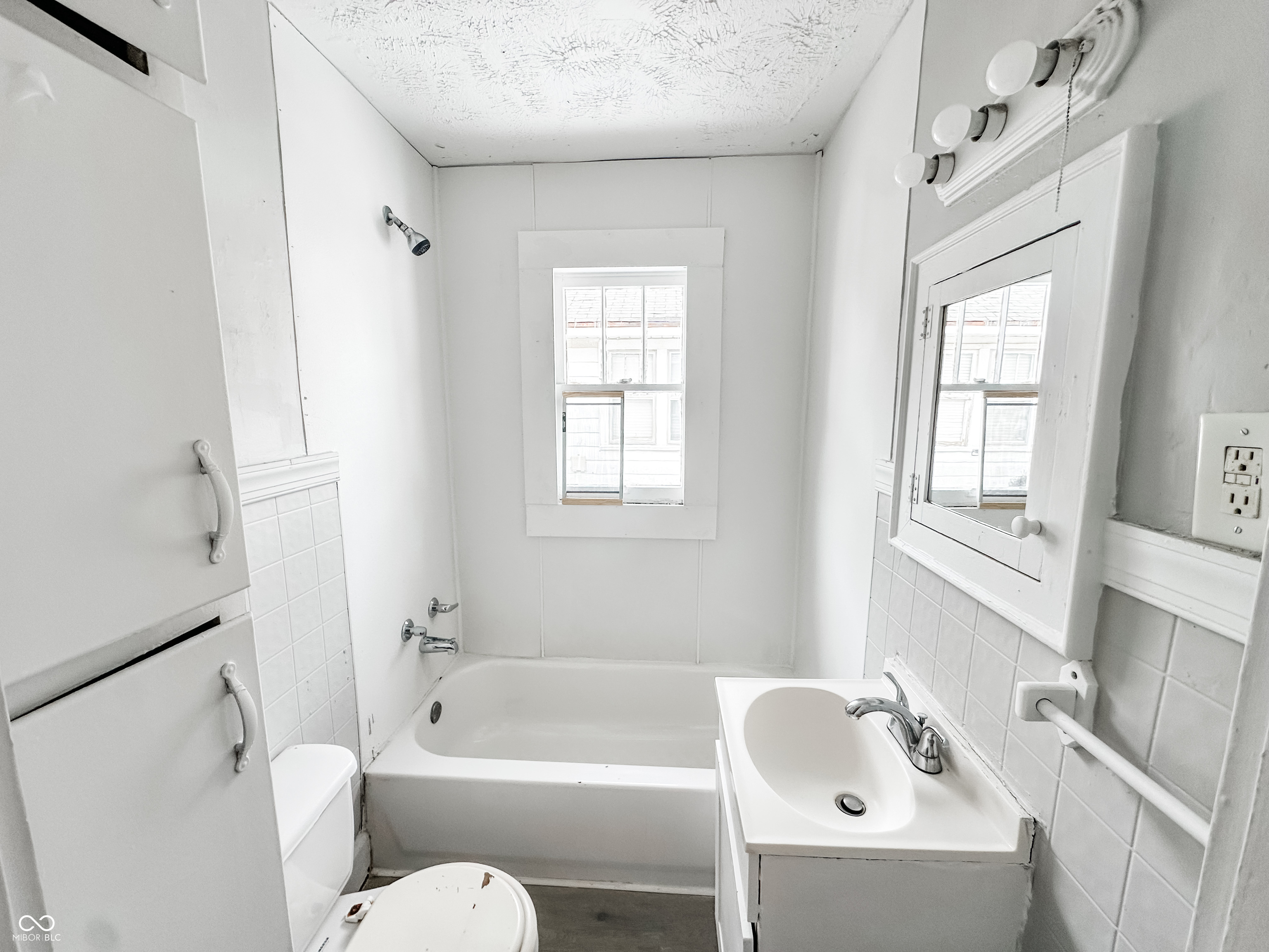 2626 Morton Street Anderson, IN 46016 - Photo 8 of 10