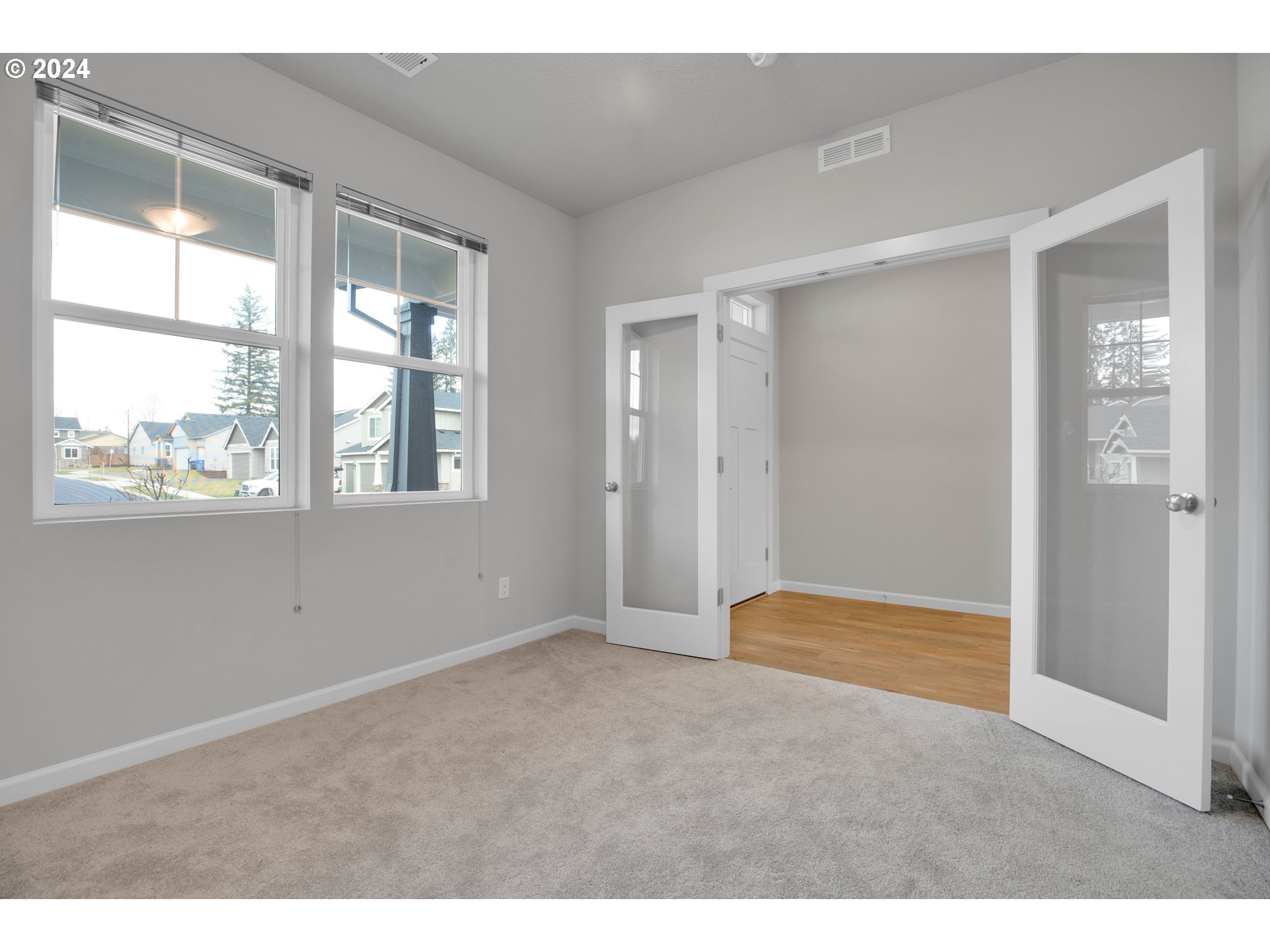 37332 Coho Street Sandy, OR 97055 - Photo 4 of 38 a view of an empty room with a window