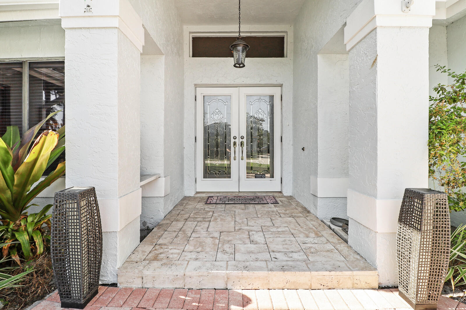 301 Southwest 15th Avenue Boca Raton, FL 33486 - Photo 3 of 46 36_HD301_SW_15th_Ave_36_mls