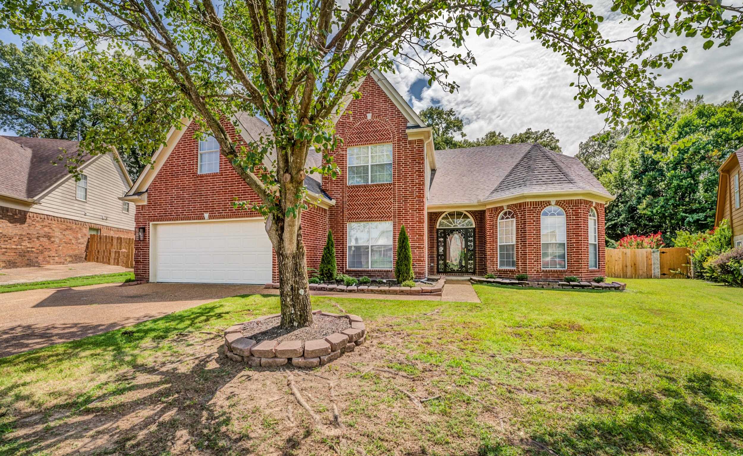 7273 Rourke Circle Memphis, TN 38125 - Photo 1 of 25 Gallery Image 1