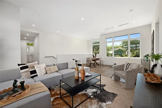 $3,250,000 | 3629 Peregrine Falcon Drive, Austin, TX 78746