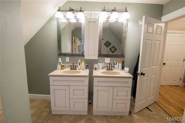 $156,000 | 323 South 6th Street, Vandalia, IL 62471