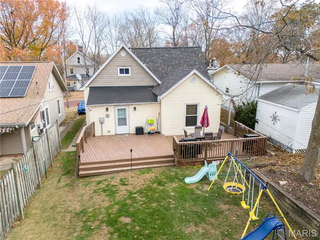 $156,000 | 323 South 6th Street, Vandalia, IL 62471