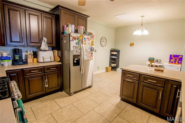 $156,000 | 323 South 6th Street, Vandalia, IL 62471