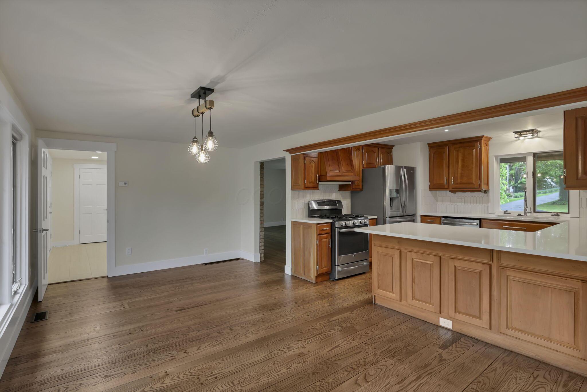 225 Edwards Road Johnstown, OH 43031 - Photo 11 of 69 13-web-or-mls-011A8799