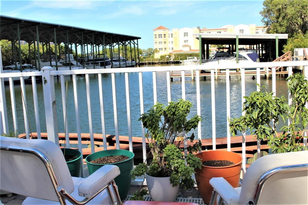 570 Blackburn Point Road, Unit LNG42 Osprey, FL 34229 - Photo 12 of 15 Gallery Image 12