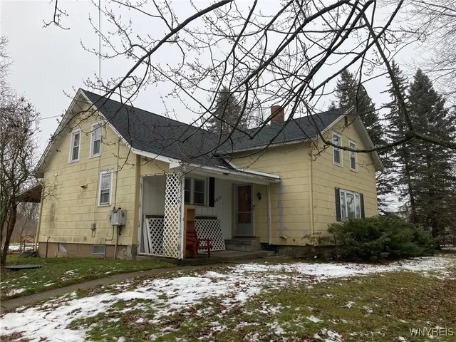 $199,000 | 5831 Shawnee Road, Cambria, NY 14132