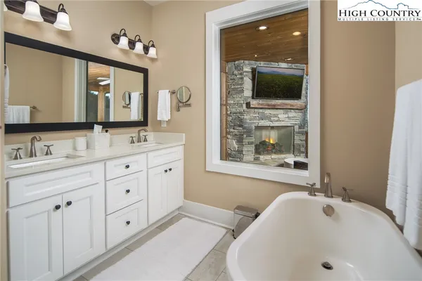 $2,059,000 | 115 Dugger Rdg Trail, Boone, NC 28607