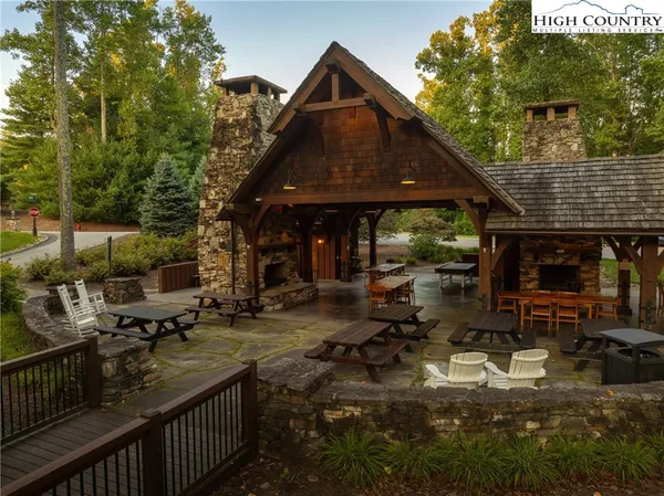 $2,059,000 | 115 Dugger Rdg Trail, Boone, NC 28607