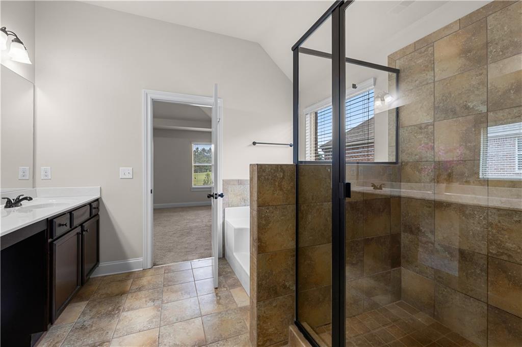3256 Alhambra Circle Hampton, GA 30228 - Photo 33 of 65