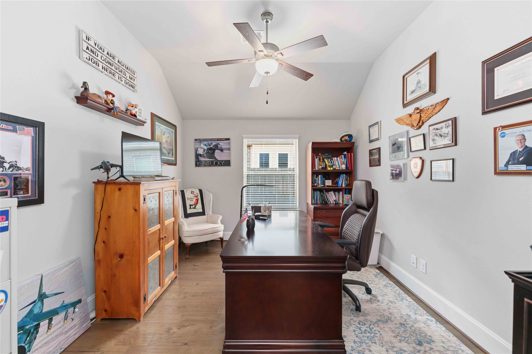 10127 Cooper's Hawk Way Conroe, TX 77385 - Photo 15 of 35 Home office