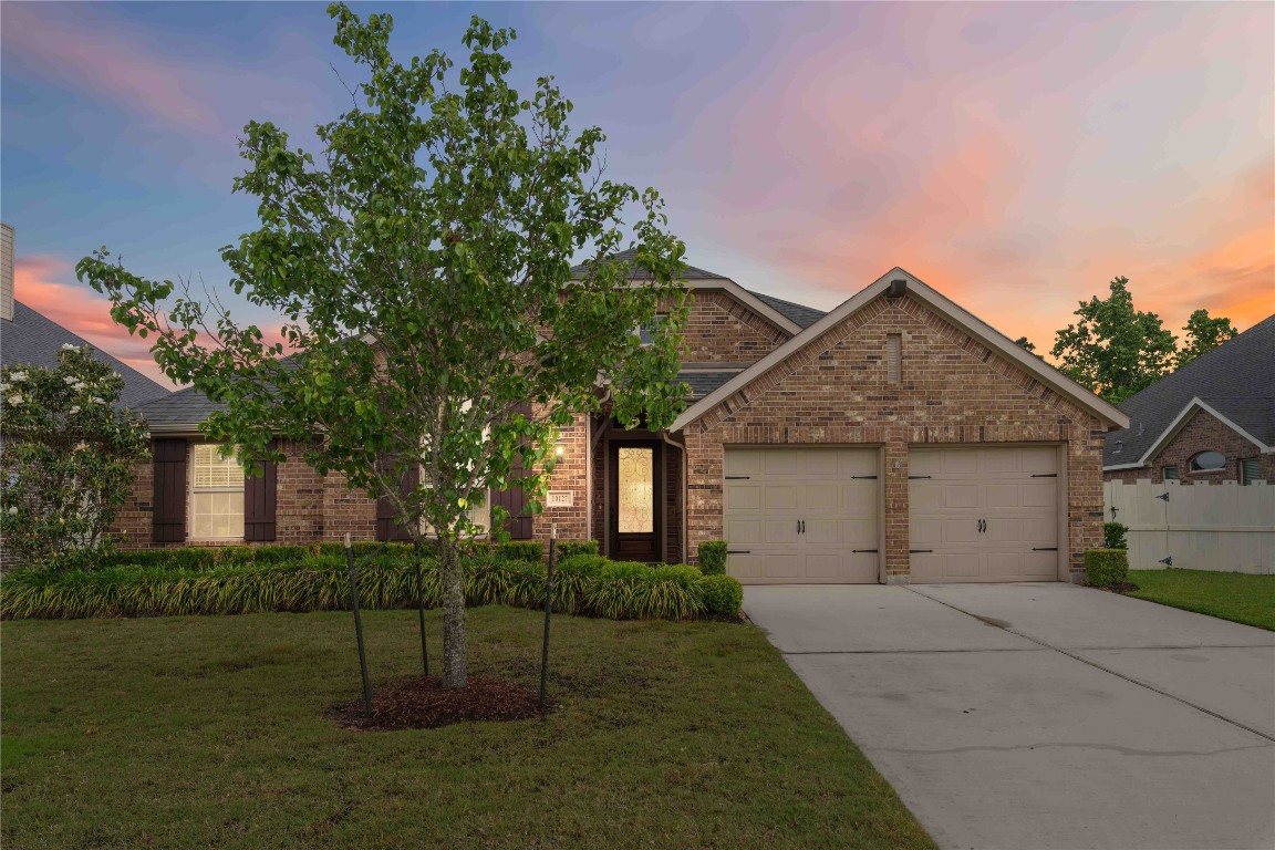 10127 Cooper's Hawk Way Conroe, TX 77385 - Photo 31 of 35 Welcome to your dream home....10127 Coopers Hawk Way