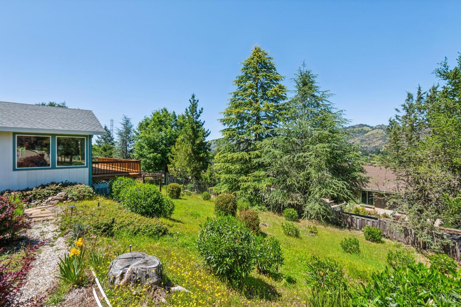 425 Oak Point Place Santa Rosa, CA 95409 - Photo 8 of 59