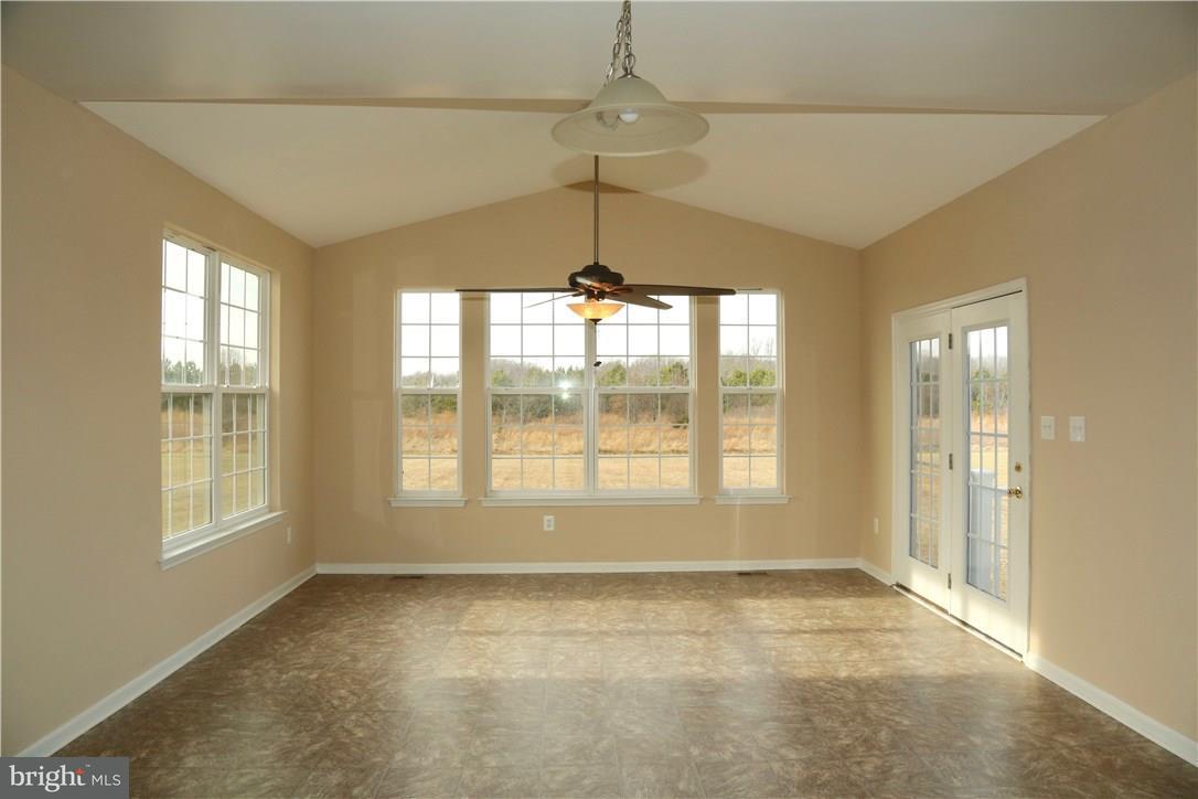 24926 Rivers Edge Road Millsboro, DE 19966 - Photo 12 of 34 Gallery Image 12